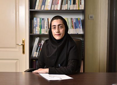 سمیه خادمیان